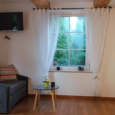 Malinowka Apartment Jantar Exterior photo